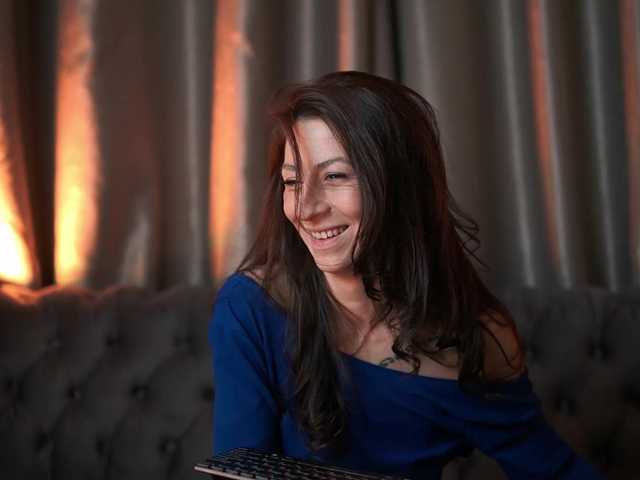 RubyRya live cam on BongaCams