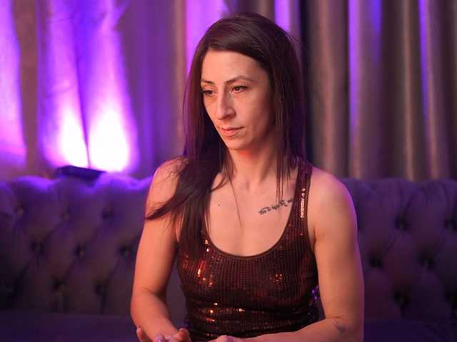 RubyRya live cam on BongaCams