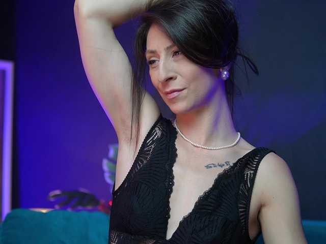 RubyRya live cam on BongaCams