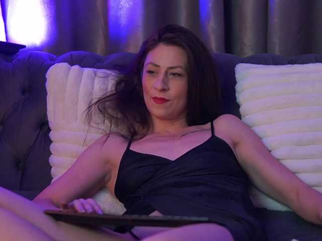 RubyRya live cam on BongaCams
