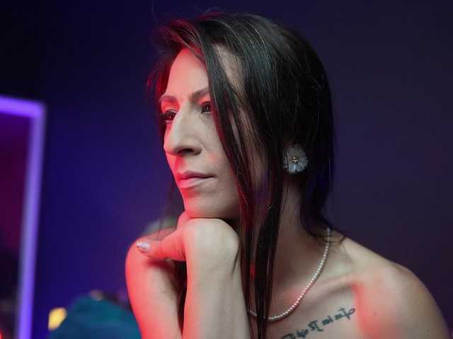 RubyRya live cam on BongaCams