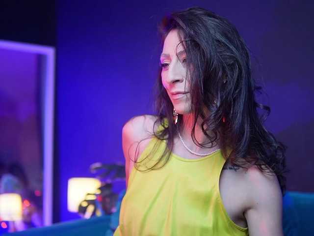 RubyRya live cam on BongaCams