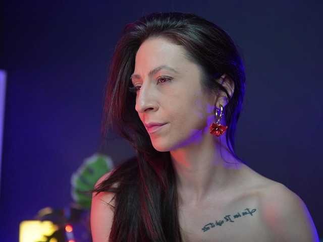 RubyRya live webcam show