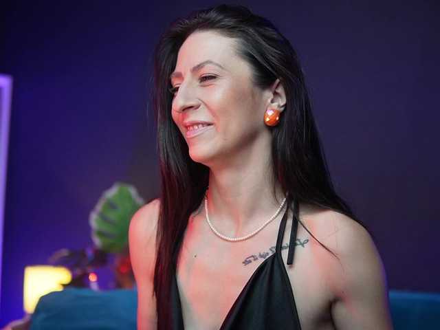 RubyRya live cam on BongaCams