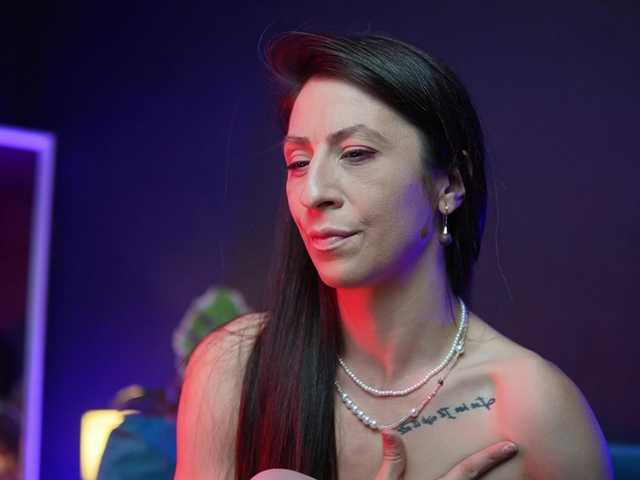 RubyRya live cam on BongaCams