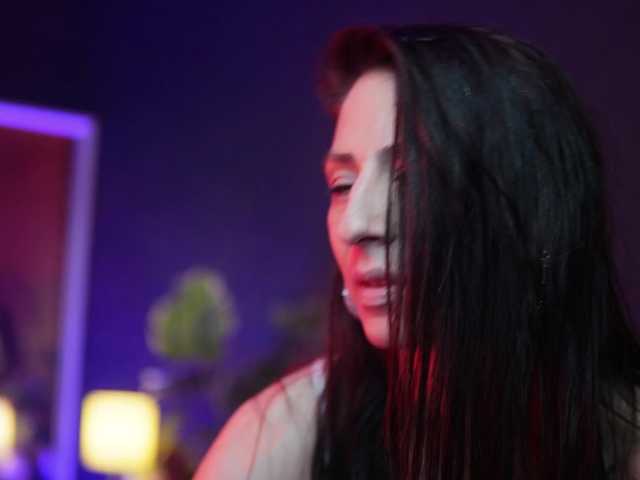 RubyRya's BongaCams show and profile