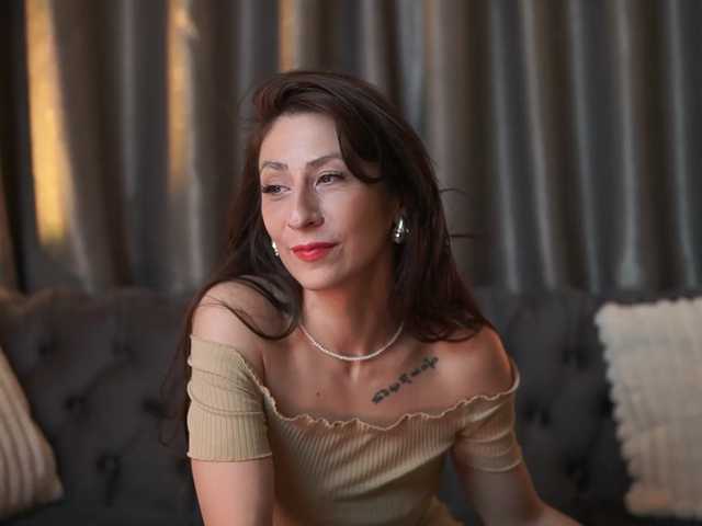 RubyRya live cam on BongaCams