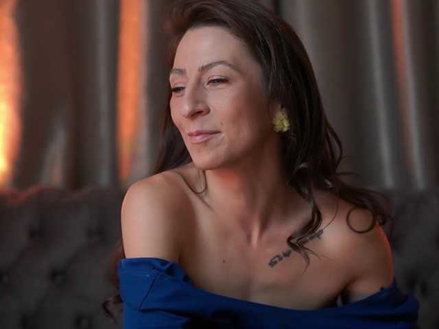 RubyRya live cam on BongaCams
