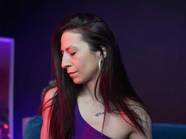 RubyRya live cam on BongaCams