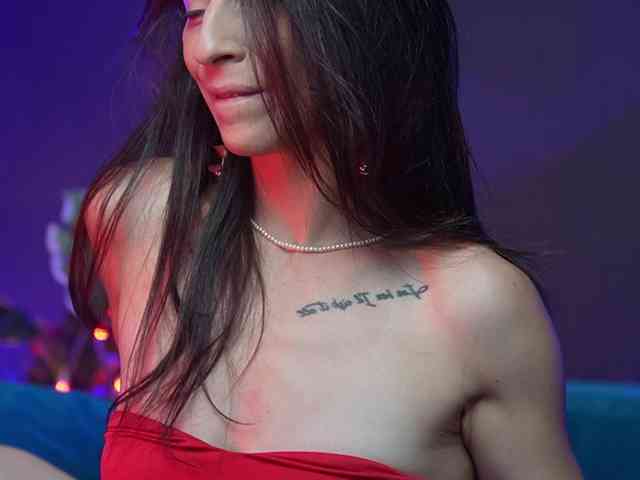 RubyRya Live Webcam on BongaCams