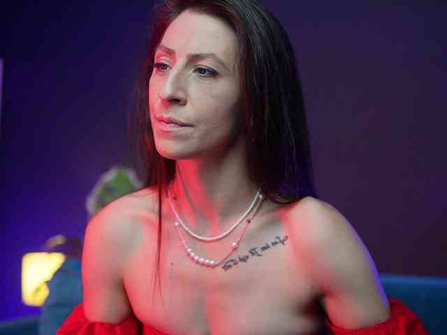 RubyRya Live Webcam on BongaCams