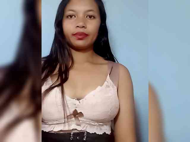HotGirlvina25 webcam