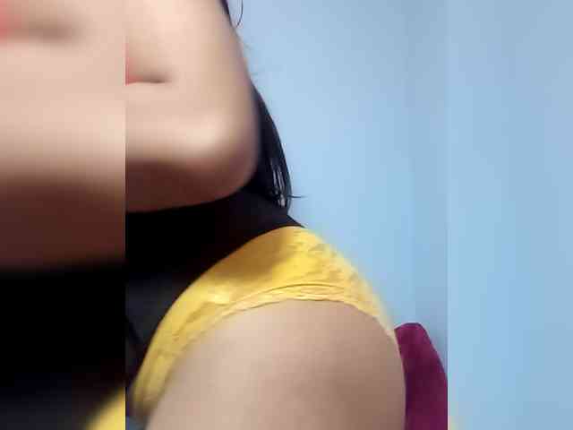 HotGirlvina25 webcam