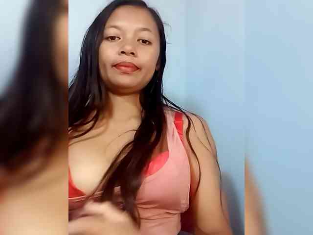 HotGirlvina25 webcam