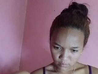 Vaninah's Live Webcam