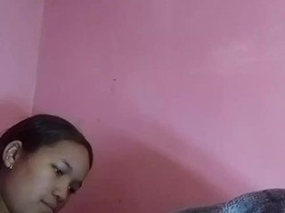 Vaninah's Live Webcam