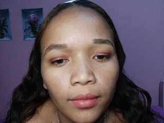 Vaninah's Live Webcam