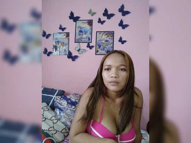 Vaninah live cam on BongaCams