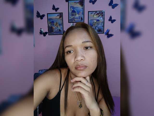 Vaninah live cam on BongaCams