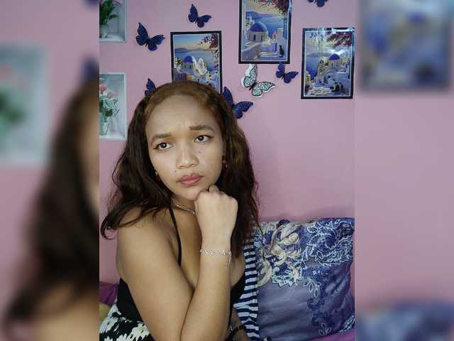 Vaninah live cam on BongaCams