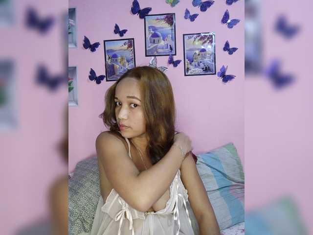 Vaninah live cam on BongaCams