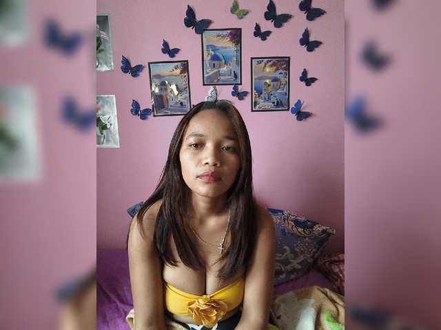 Vaninah live cam on BongaCams