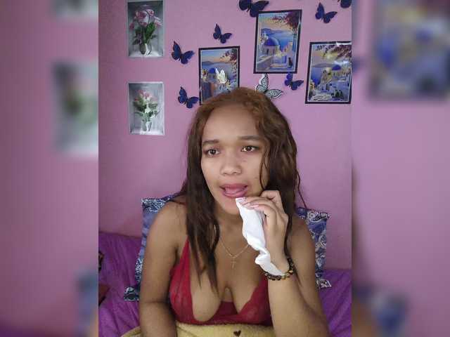 Vaninah live cam on BongaCams