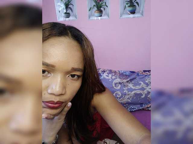 Vaninah live cam on BongaCams