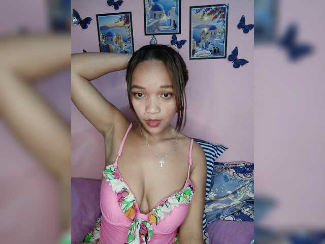 Vaninah live cam on BongaCams