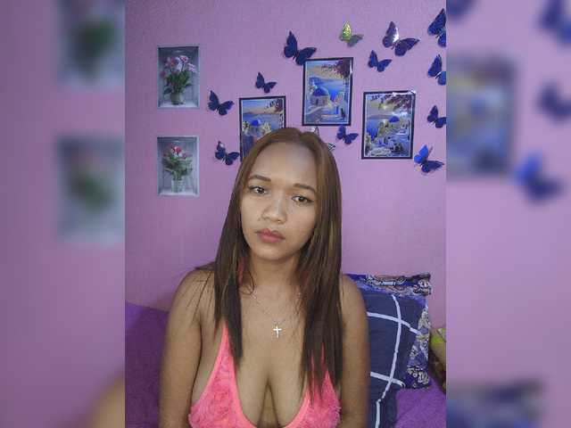 Vaninah live cam on BongaCams