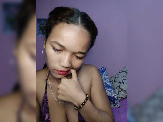 Vaninah live cam on BongaCams