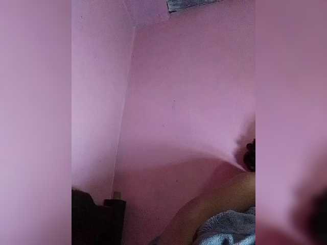 Vaninah live cam on BongaCams