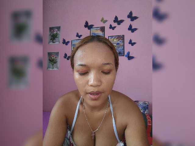 Vaninah live cam on BongaCams