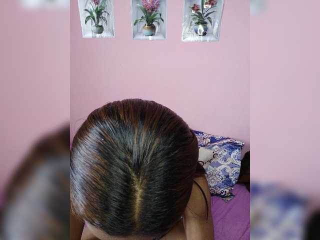 Vaninah live cam on BongaCams