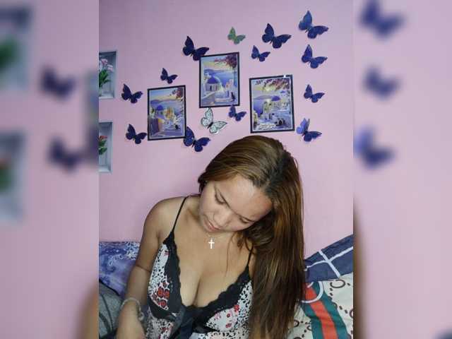 Vaninah live cam on BongaCams