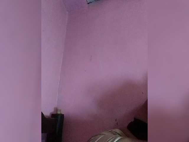 Vaninah live cam on BongaCams