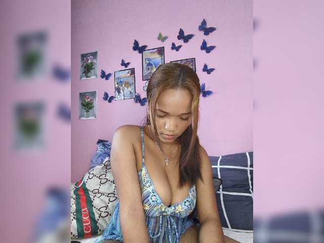Vaninah live cam on BongaCams
