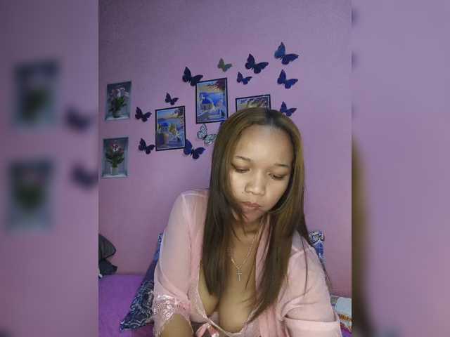 Vaninah live cam on BongaCams