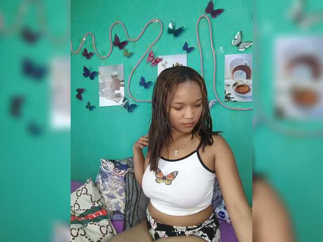 Vaninah live cam on BongaCams