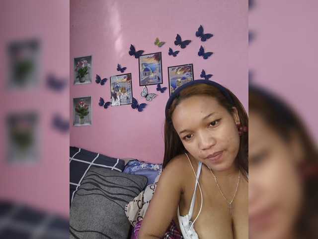 Valentina22 live cam preview