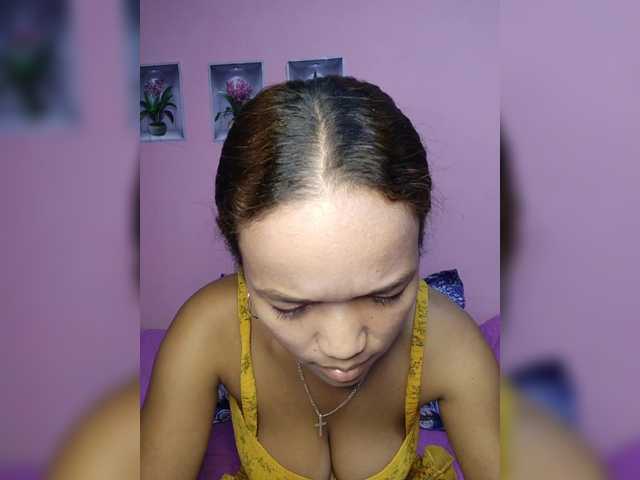 Vaninah live cam on BongaCams