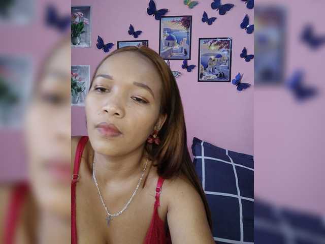 Vaninah live cam on BongaCams