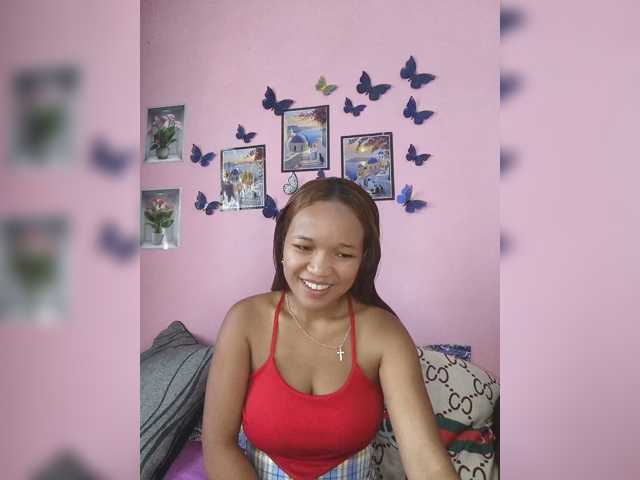 Vaninah live cam on BongaCams