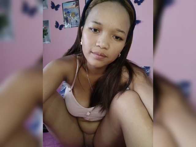 Vaninah live cam on BongaCams