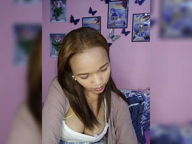 Vaninah live cam on BongaCams