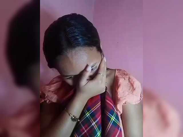 Vaninah's BongaCams show and profile