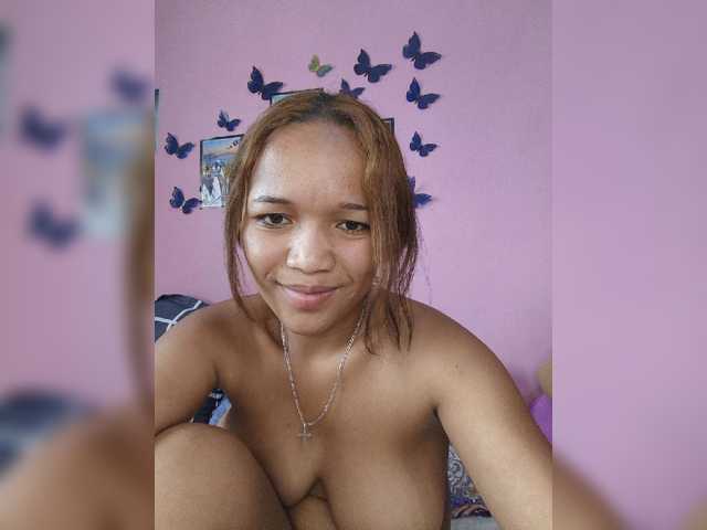 Vaninah live cam on BongaCams