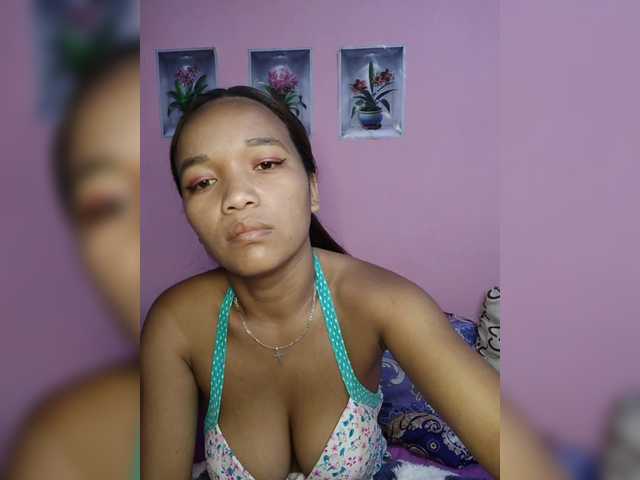Vaninah live cam on BongaCams