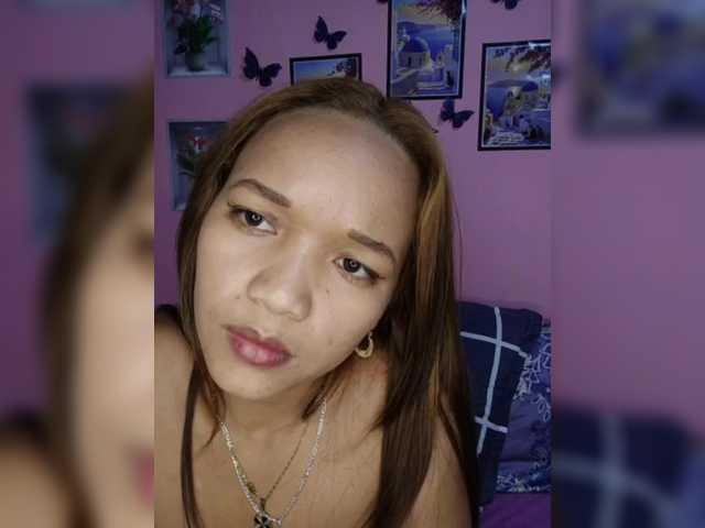 Vaninah live cam on BongaCams