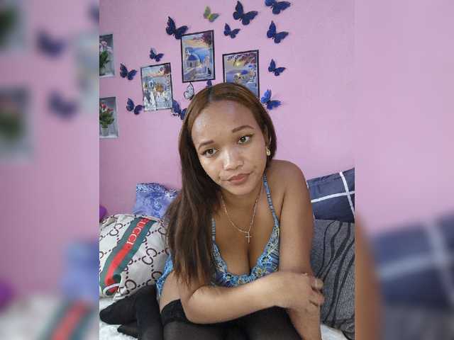 Vaninah live cam on BongaCams